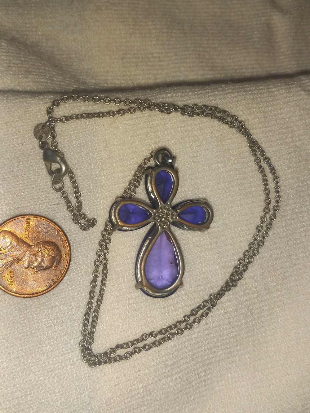 Amethyst Gemstone  Elegant Purple  Pendant Necklace - Cross Jewelry Style - Picture 4 of 5